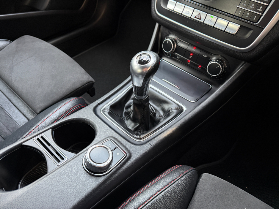 2017 Mercedes-Benz CLA Class 180 AMG LINE SPORT..FINANCE PROVIDED..WARRANTY INCLUDED €16,700