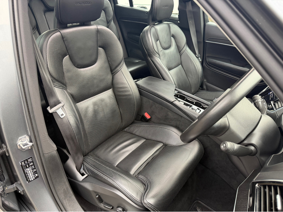 2020 Volvo XC90 ***SOLD***IMMACULATE TOP SPEC INSCRIPTION PRO T8 PHEV//MASSAGE SEATS//ADAPTIVE SUSPENSION//VERY LOW MILEAGE//SIMI AND AA DEALER