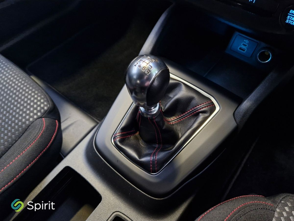 2024 Ford Focus ST-LINE €25,900