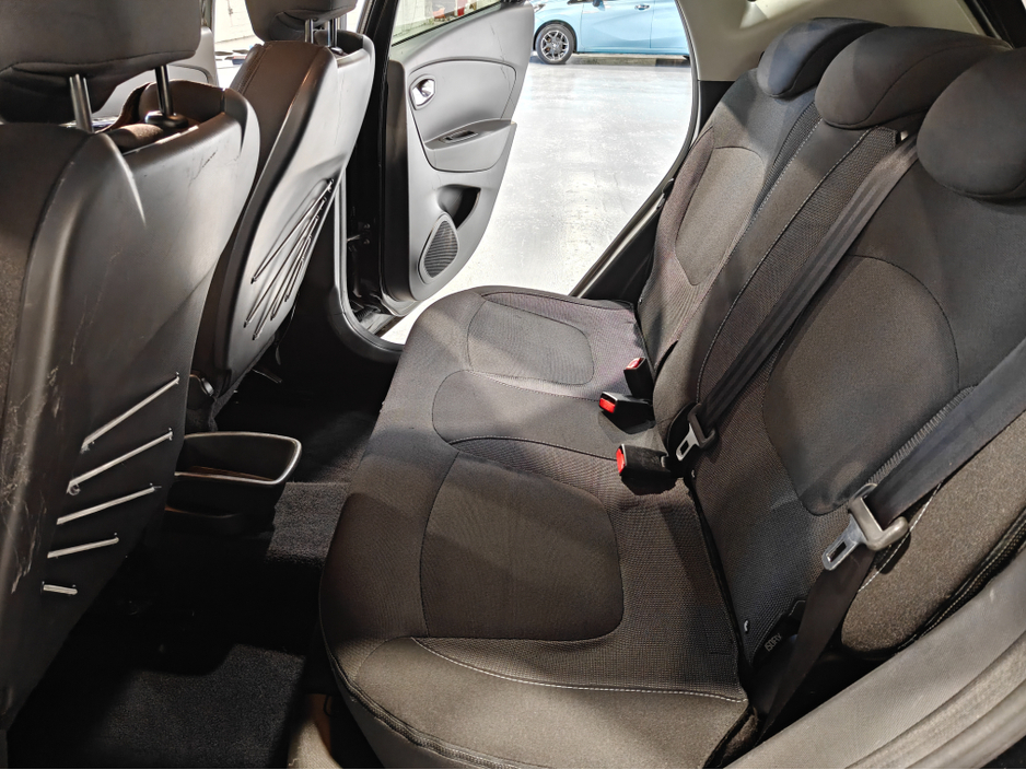 2015 Renault Captur 0.9 TCE 90 D-QUE S M- MEDIANAV 5DR M-NV NRG €9,250