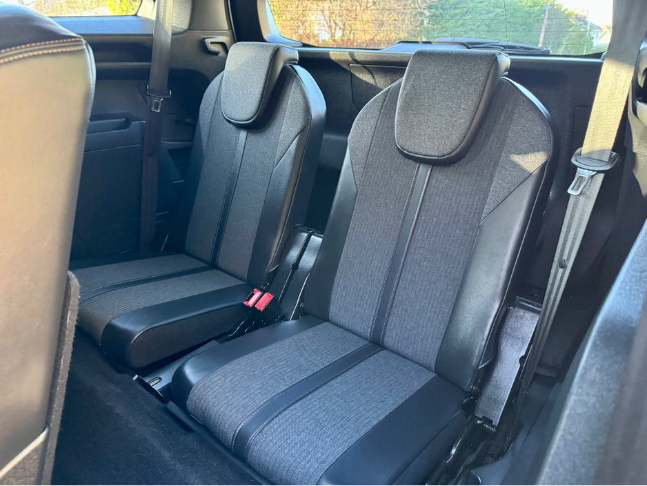 2018 Peugeot 5008 GT LINE !! 1 YR WARRANTY!!ONLY 49K MSL!! €19,900