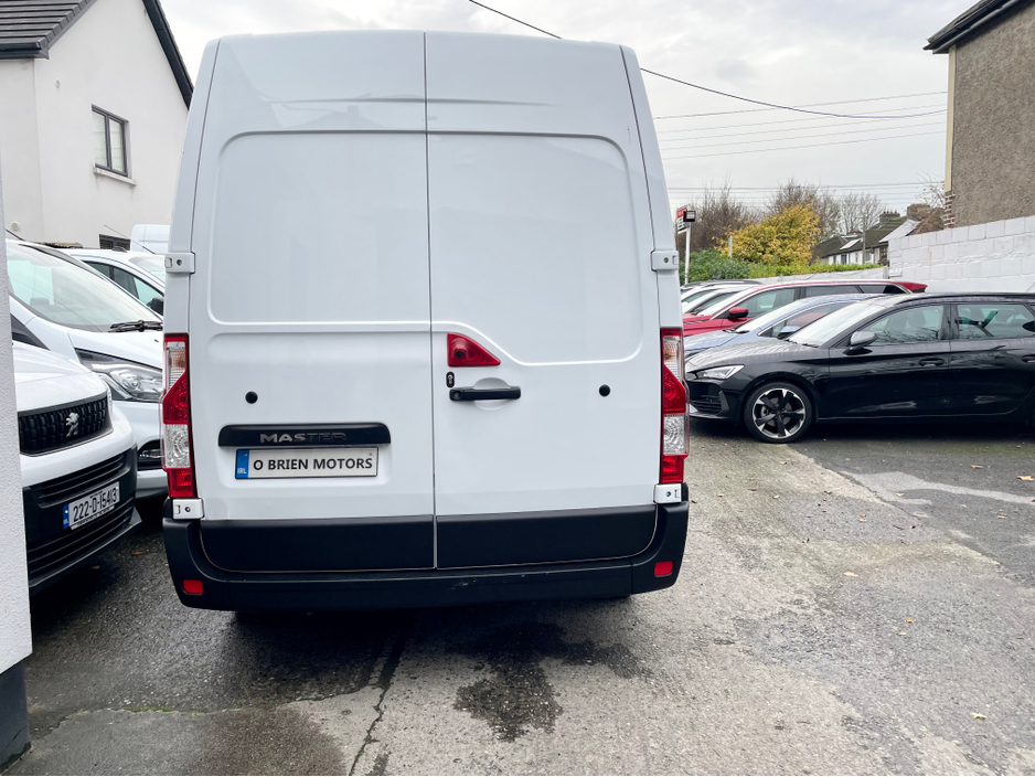 2023 Renault Master LM35 BUSINESS  2.3 BLUE DCI 135BHP FWD LWB €22,000