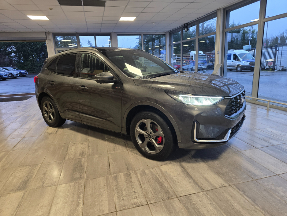 2025 Ford Kuga ST-LINE PHEV PAN ROOF €39,800