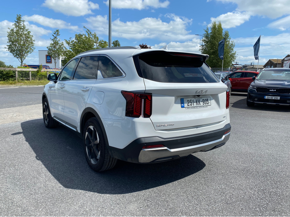 2025 Kia Sorento PHEV PE 7S 4WD €59,900