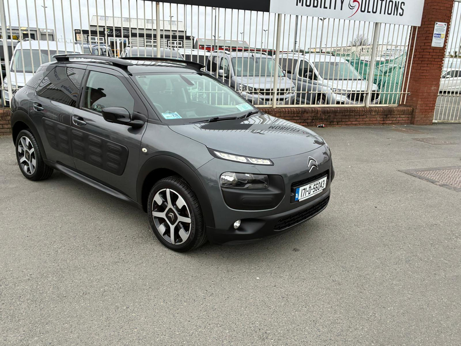 2017 Citroen C4 Cactus 1.2 PURETECH 820 FL FLAIR ETG S/ €10,950