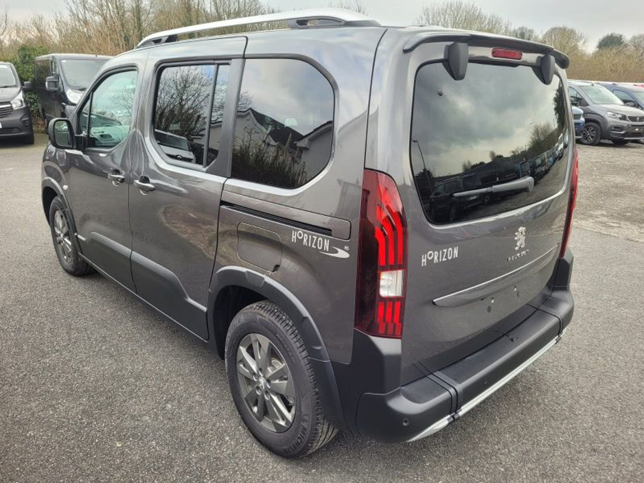 2023 Peugeot Rifter TAXI €59,000