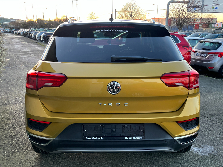 2020 Volkswagen T-Roc STYLE DESIGN AUTOMATIC 2.0 DIESEL //LOW MILES//REVERSE CAMERA//KEYLESS ENTRY//ADAPTIVE CRUISE CONTROL//BLIND SPOT WARNING// €23,950