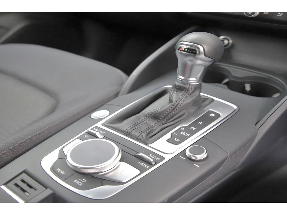 2018 Audi A3 1.4 TFSI S-TRONIC 4DR VERY LOW MILEAGE*DIG DASH*REVERSE CAM*