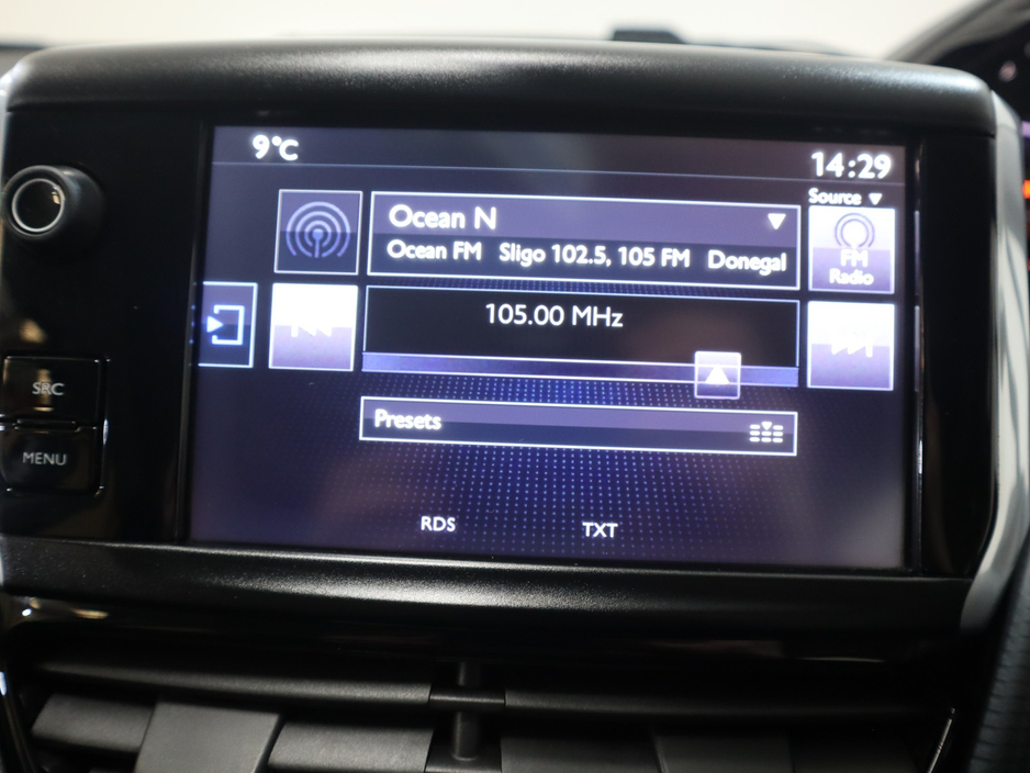 2016 Peugeot 2008 *33*  ACTIVE 1.6 BLUE HDI 100 4 4DR €11,900