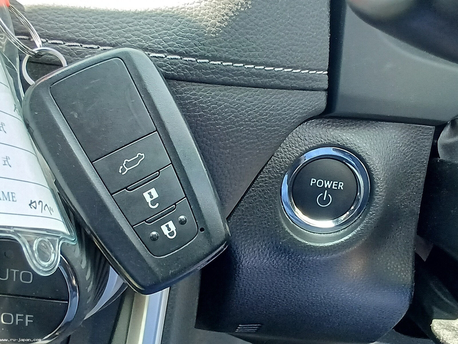 2023 Toyota Rav4 2.5 PHEV AWD-i Sol €41,999