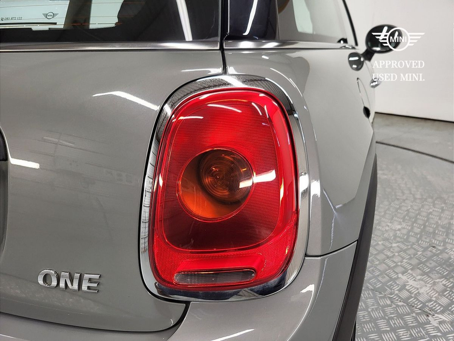 2018 MINI Hatch 3-Door One €15,975