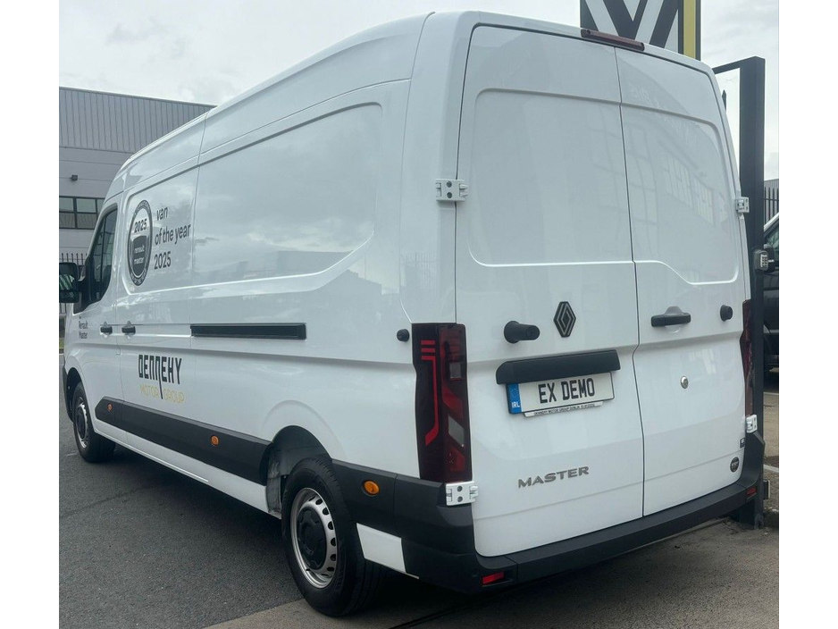 2025 Renault Master EX DEMO - 2025(251) REDUCED €33,500