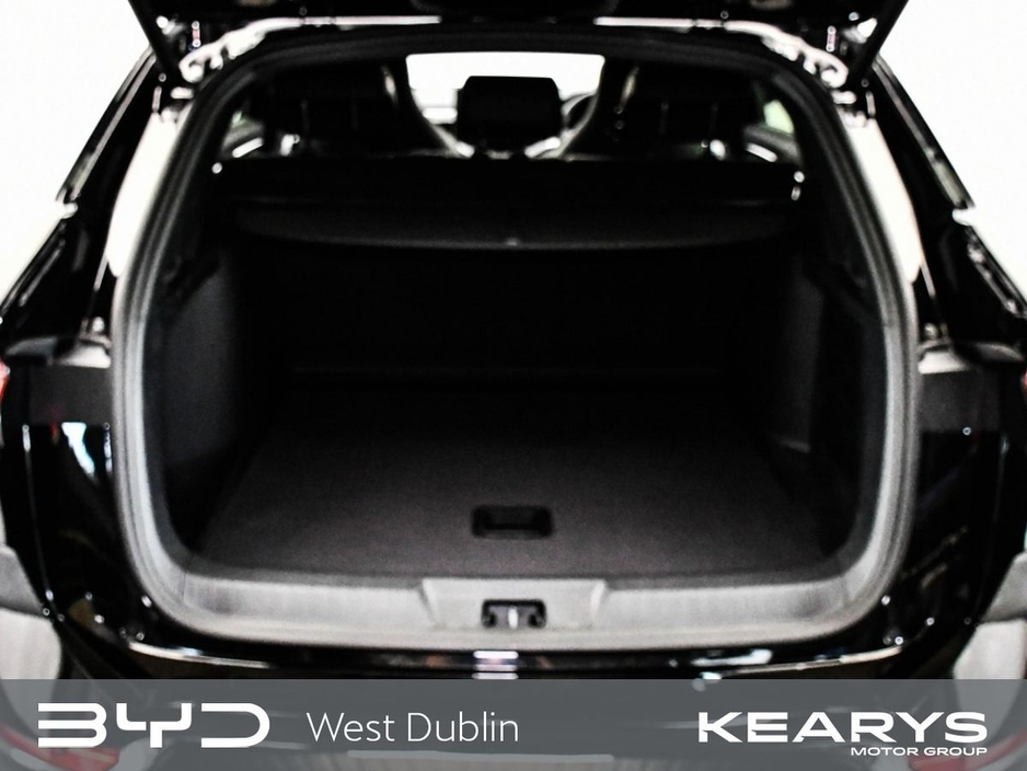 2026 BYD Seal U Order your 261 Seal U Boost Black today!