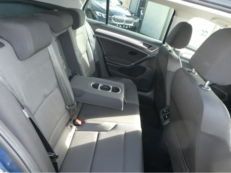 2015 Volkswagen Golf with NCT €13,950