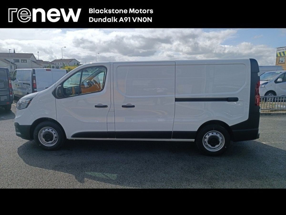 2024 Renault Trafic  €33,950