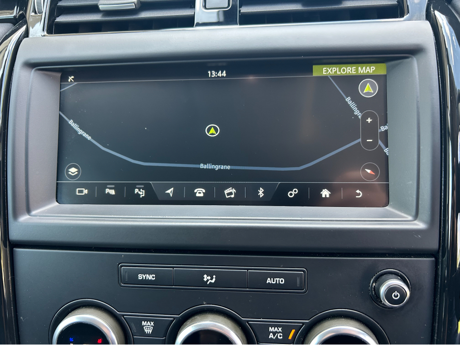 2020 Land Rover Discovery 3.0 SD6 SE COMMERCIAL €33,950