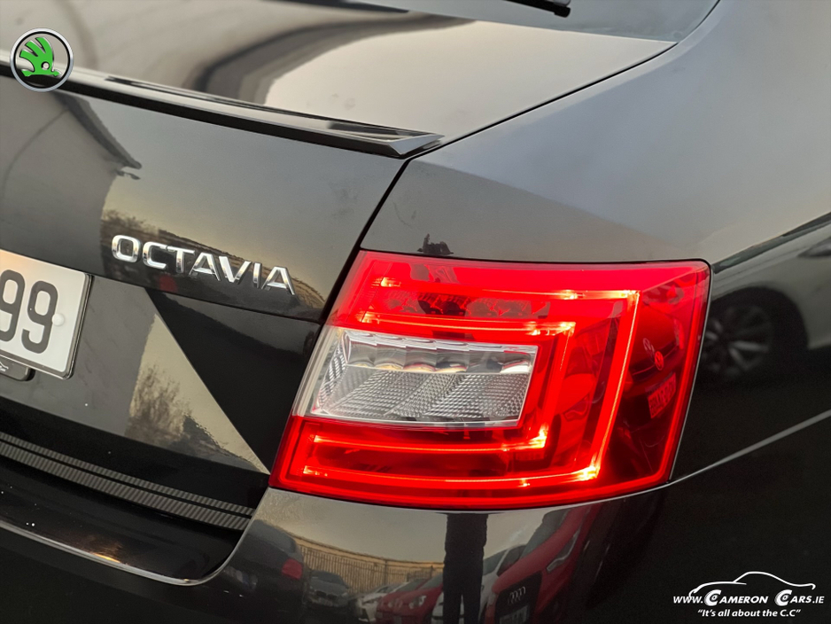 2016 Skoda Octavia STYLE 1.6 TDI CARPLAY XENON €9,950