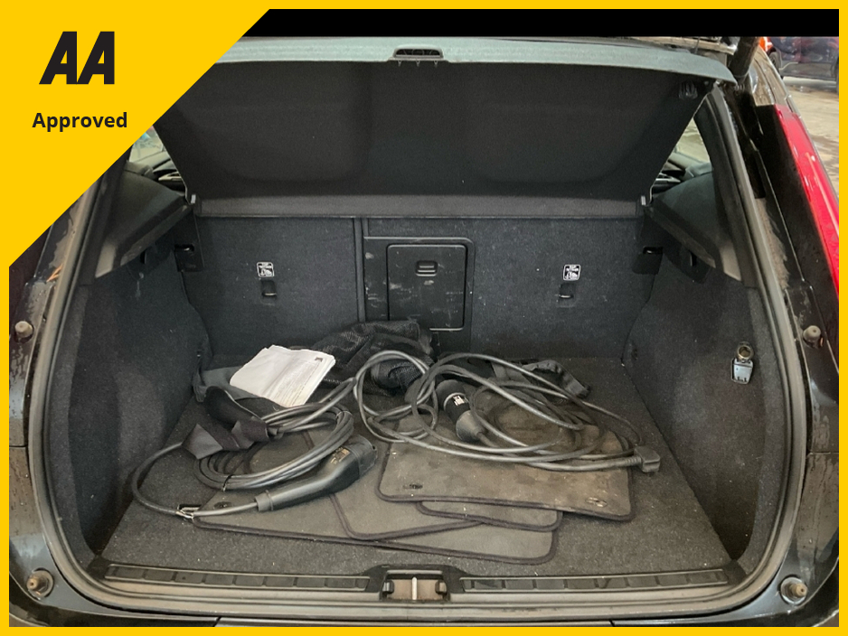 2022 Volvo XC40 2022 T4 PLUS 1.5 Petrol Plug In Hybird €34,950