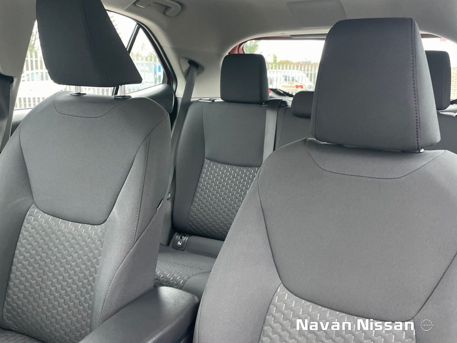 2024 Toyota Yaris Cross 1.5 Hybrid Luna