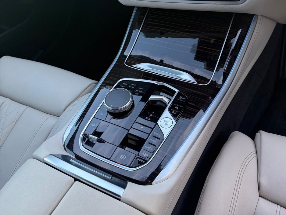 2025 BMW X5 xDrive50e M Sport €109,950