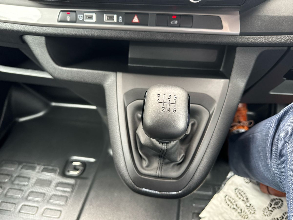 2026 Peugeot Expert 1.5HDI 120BHP PRO *5YR WARRANTY* €140 P/W €30,056