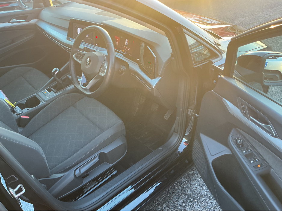 2023 Volkswagen Golf 2.0L DIESEL 150BHP €29,995