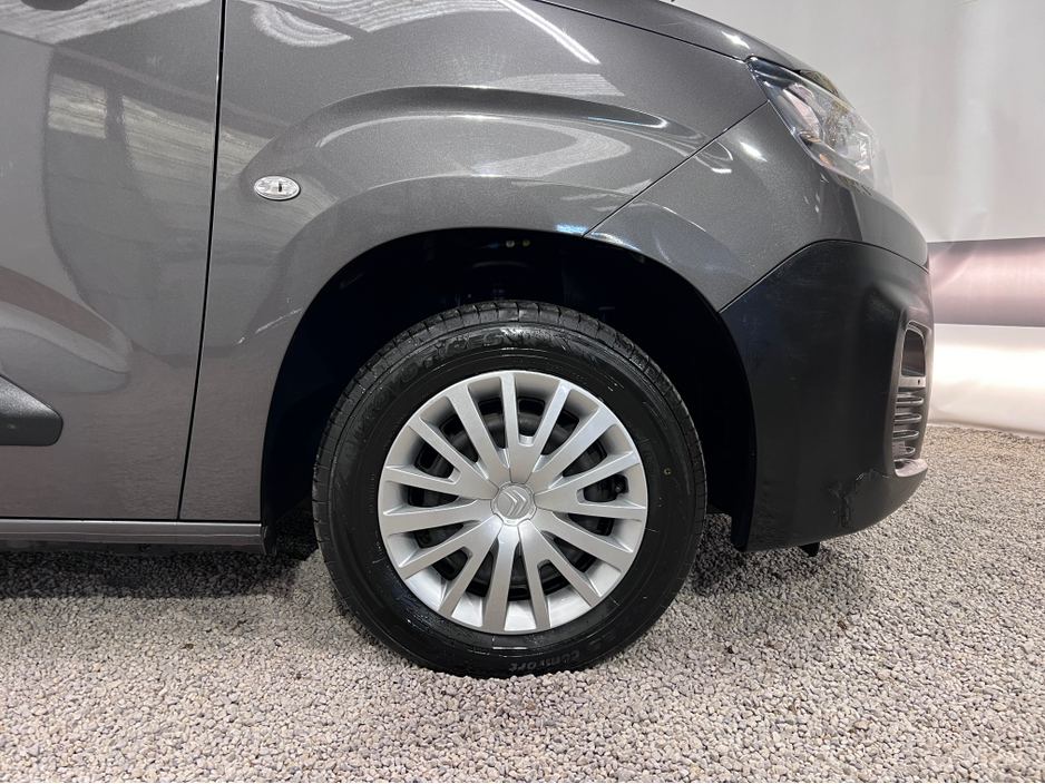 2020 Citroen Berlingo 2020 (202) CITROEN BERLINGO NEW MODEL 1.6Hdi 3 Seater enterprise €13,800