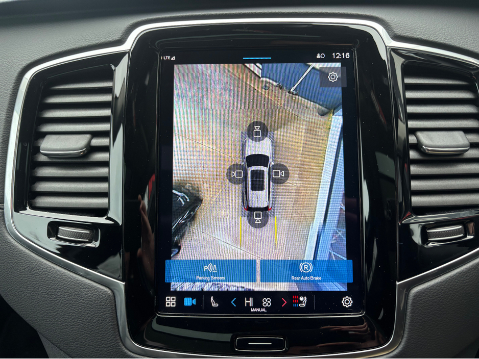 2023 Volvo XC90 RECHARGE T8 ULTIMATE DARK AWD €67,900