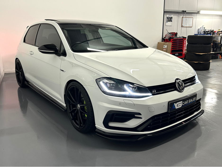 2018 Volkswagen Golf R TSI S-A DSG €34,750