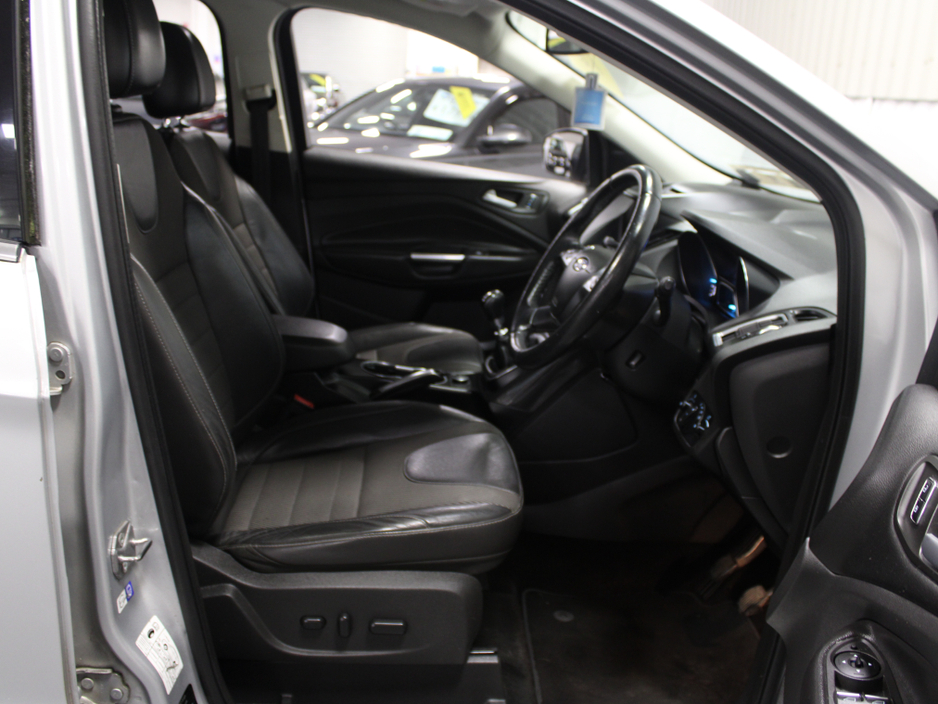 2017 Ford Kuga TITANIUM 2.0 TD 120 S6 M6 F 5DR FWD €14,950