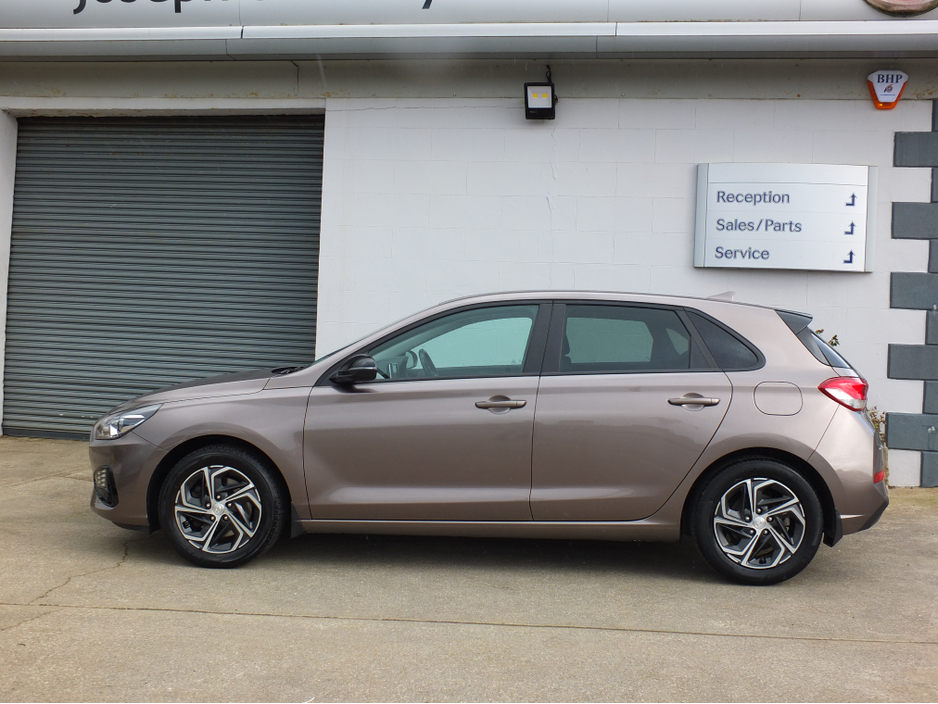 2021 Hyundai i30 I 30 DELUXE 5DR €21,495