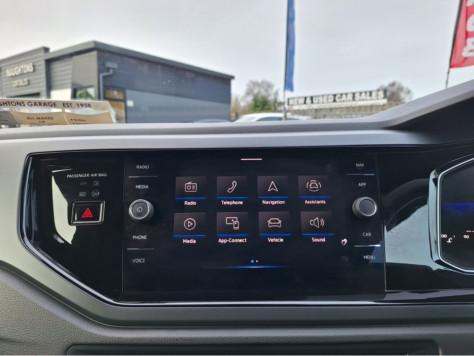 2022 Volkswagen Taigo R-LINE 1.0 TSI 110HP *Top Spec/Heated Seats/Automatic/Reverse Camera*