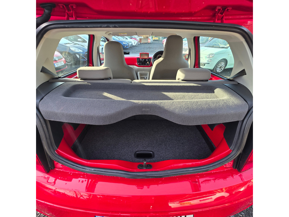 2014 Volkswagen up! 1.0 75BHP TAKE UP €6,950