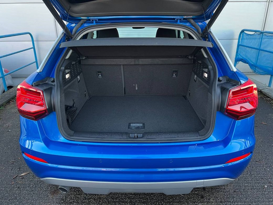 2017 Audi Q2 SPORT 1.0 TFSI // LOW MILEAGE // HEATED SEATS // DIGITAL CLUSTER // APPLE CARPLAY/ANDROID AUTO €18,950