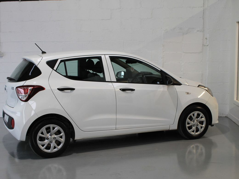 2017 Hyundai i10 Classic 4DR €8,250