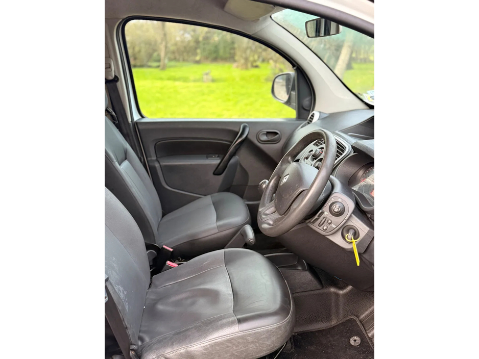 2019 Renault Kangoo Renault Kangoo 2019 1.5D LOW KM NEW NCT €5,550