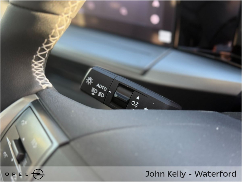 2026 Opel Frontera 1.2 Petrol ELEGANCEHybrid €33,965