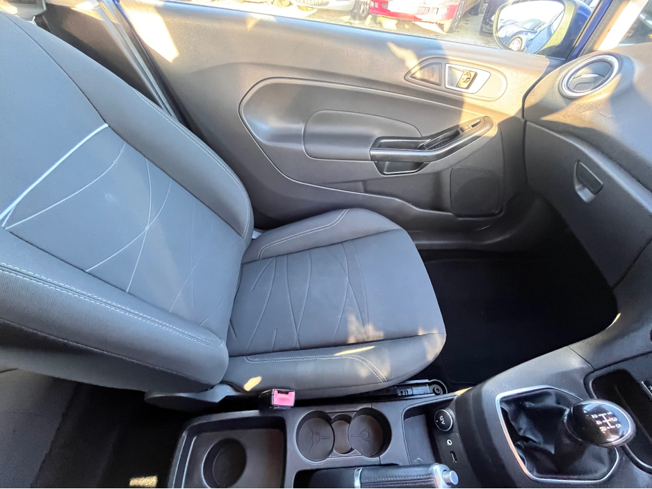 2016 Ford Fiesta MCA ZETEC 1.0 65PS M5 2 4DR €8,950