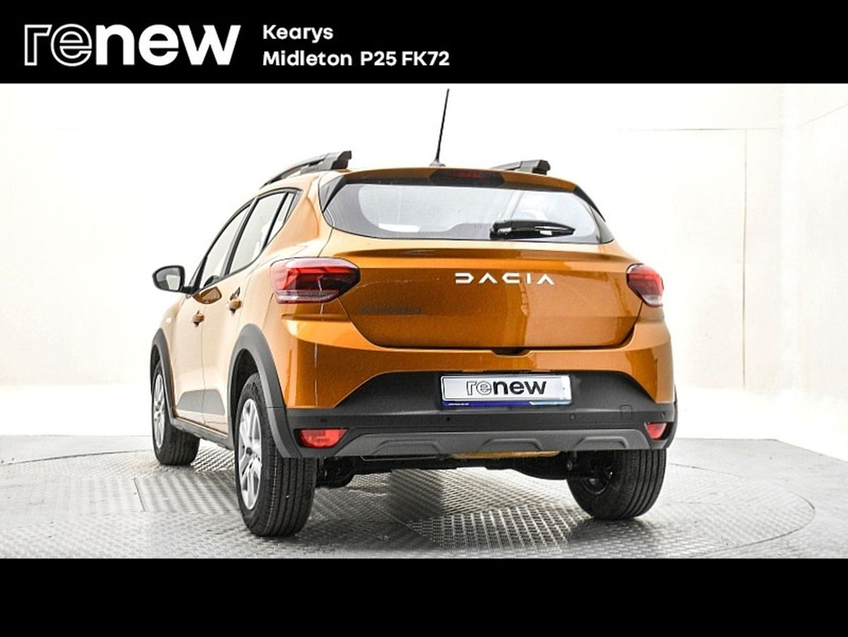 2023 Dacia Sandero Stepway Expression TCe 90 NBI €17,990