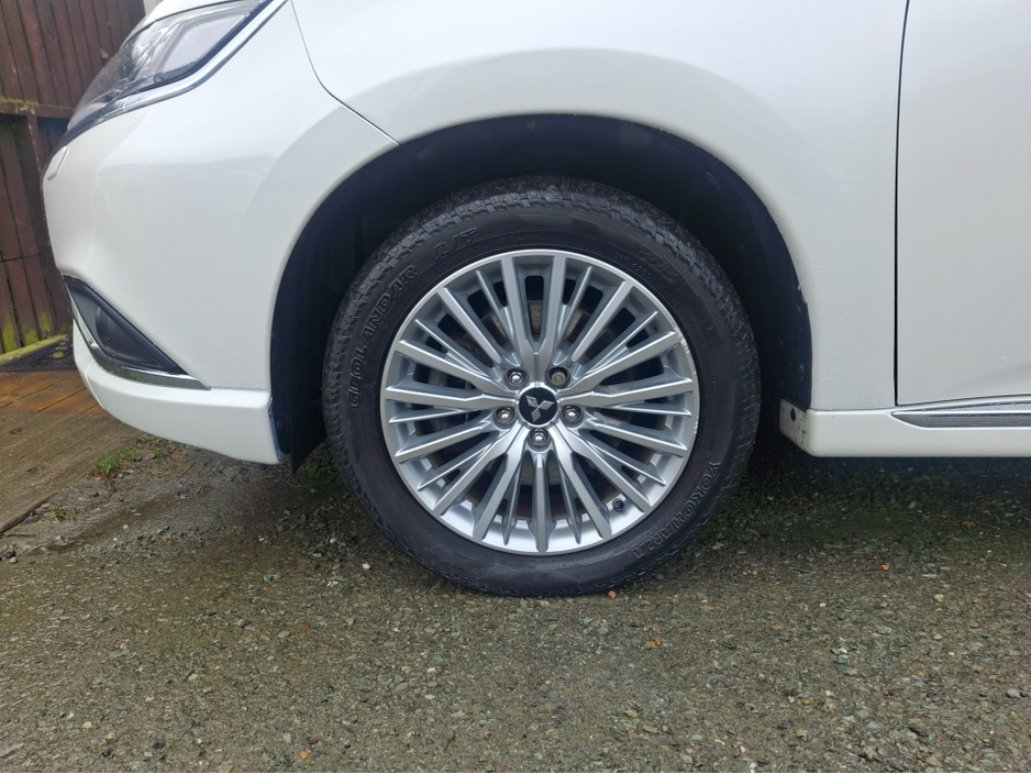 2019 Mitsubishi Outlander 2.4 JURO PHEV 4WD 20 2.0 200BHP 5DR €17,950