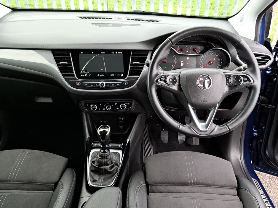 2022 Opel Crossland ULTIMATE 1.2TURBO 110BHP **LEATHER/SUEDE INTERIOR** €19,950