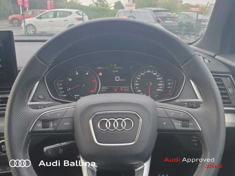 2025 Audi Q5 S line BLK ED Red Calipers*Sport steering wheel*and much More €72,900