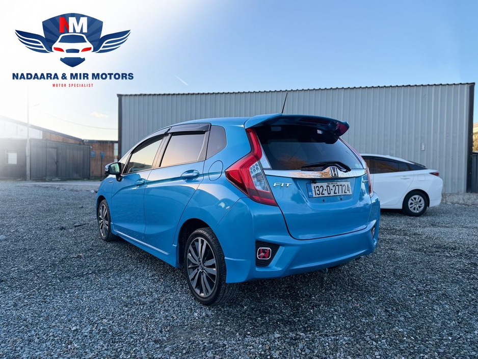 2013 Honda Fit DAA-GP5 €9,499