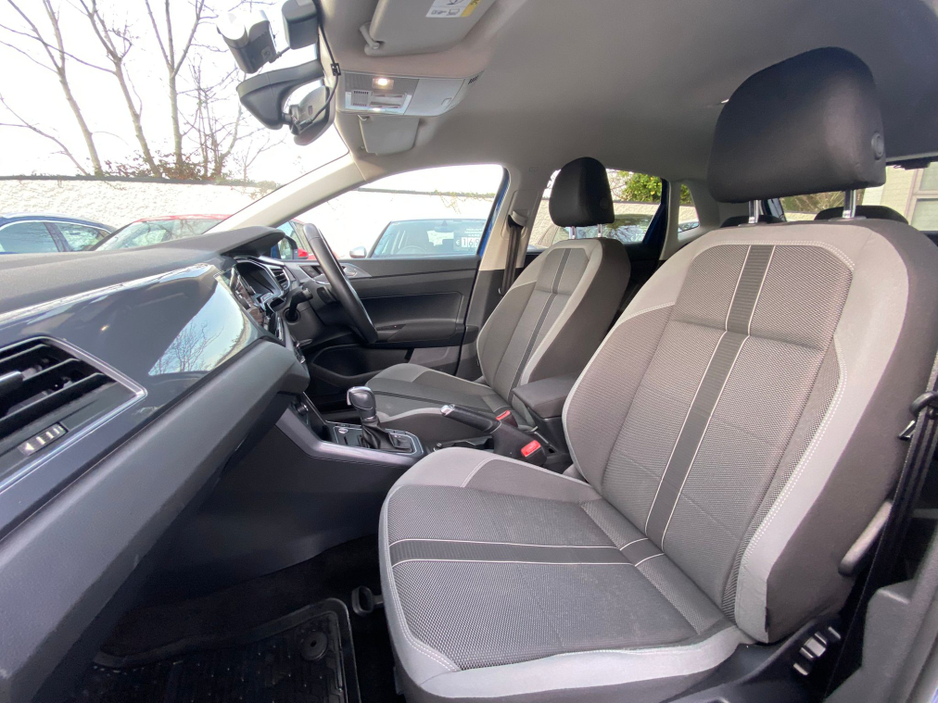 2018 Volkswagen Polo Auto 1.0 Tiny Mileage €15,900