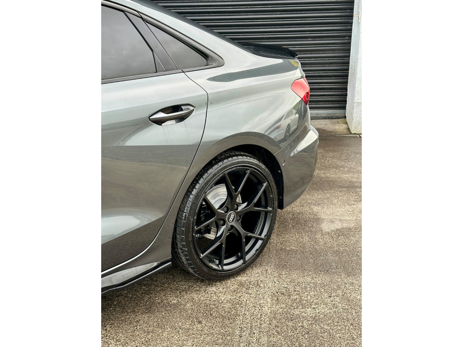 2022 Audi A3 35 TDI 150HP S tronic S Line €36,995