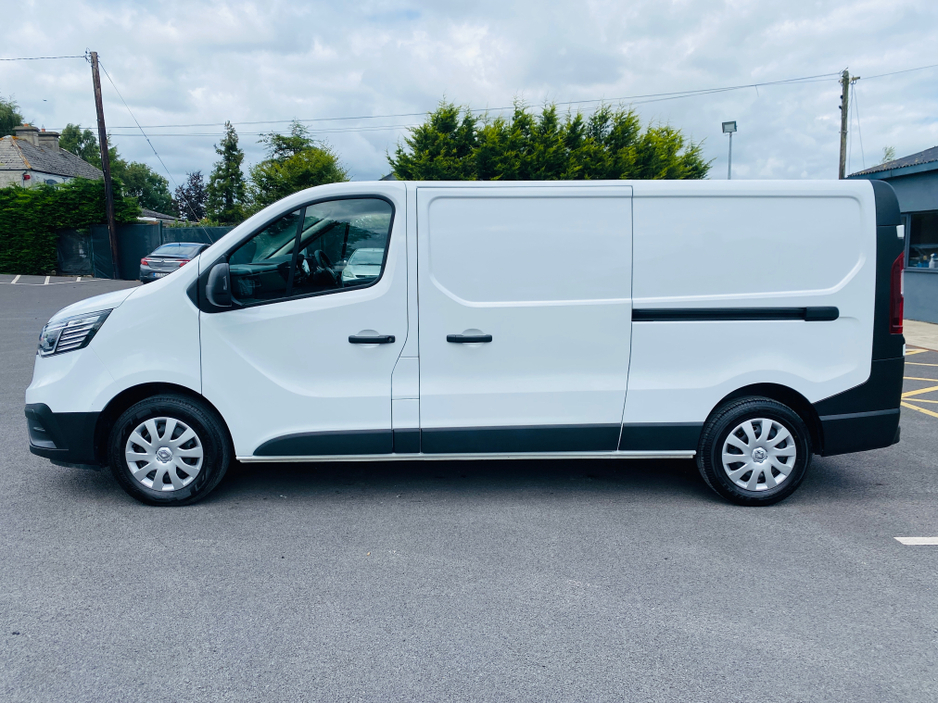 2023 Renault Trafic LL30 BLUE DCI 130 BUSIN BUSINESS PAN €20,727