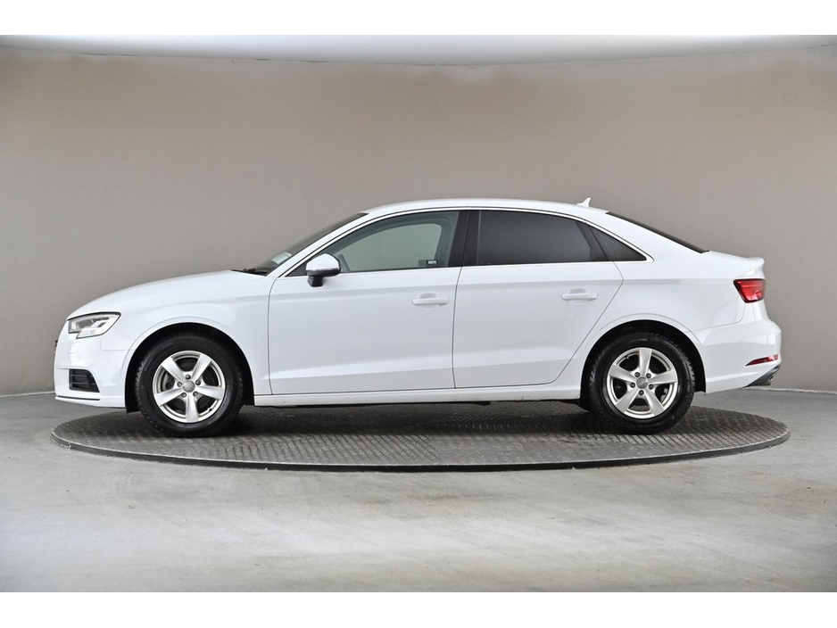 2018 Audi A3 1.4 TFSI S-TRONIC 4DR VERY LOW MILEAGE*DIG DASH*REVERSE CAM*