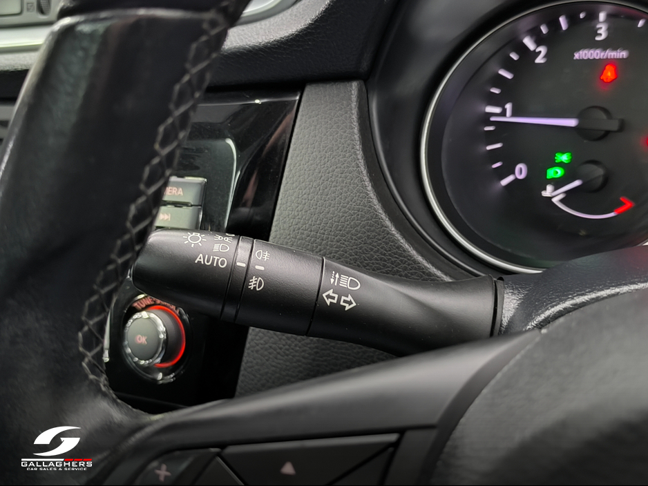 2021 Nissan Qashqai (211) SE 1.5 DCI AUTOMATIC PAN ROOF €21,995