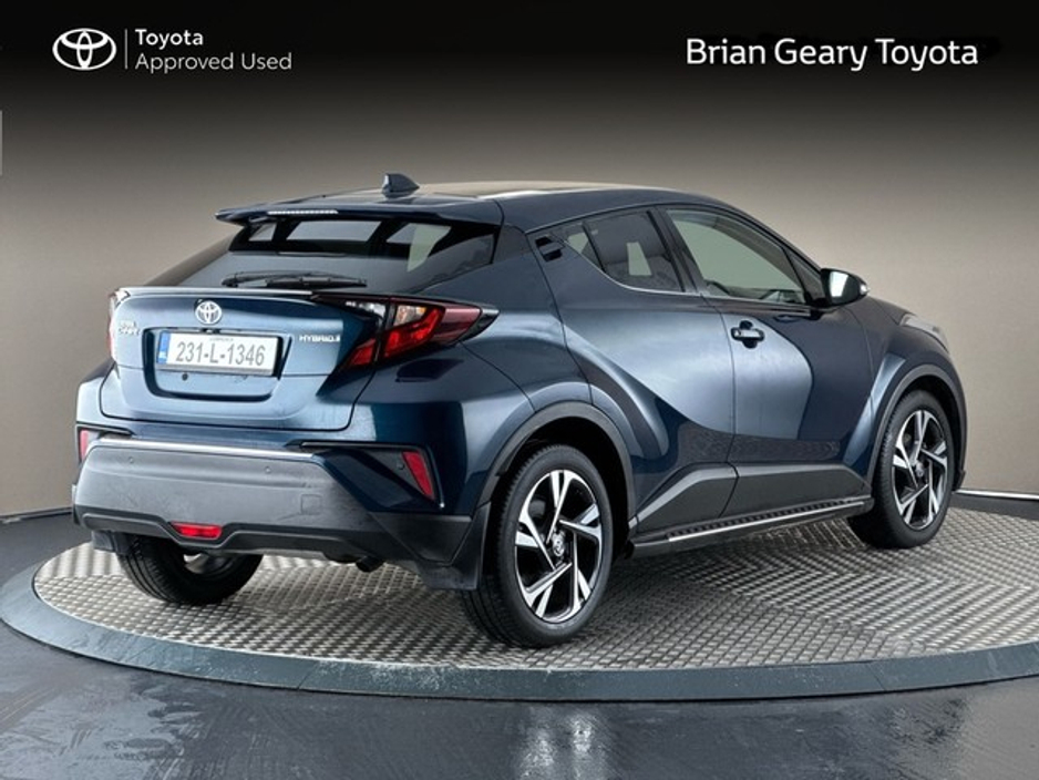 2023 Toyota C-HR HYBRID SPORT €31,450