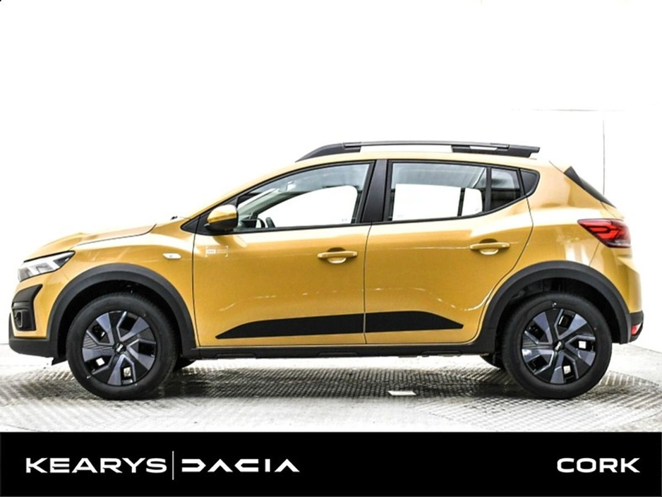 2025 Dacia Sandero Stepway Expression TCe 100 ECO-G (LPG) GSR2 €22,750